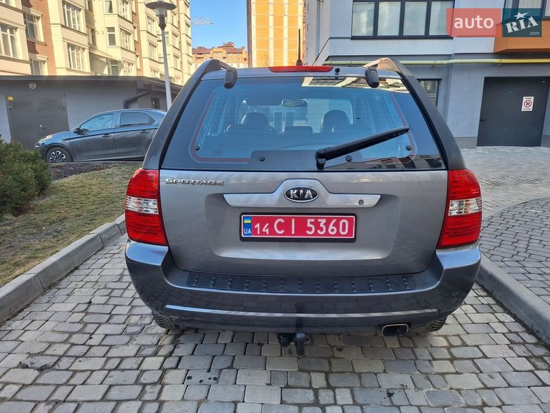 Внедорожник / Кроссовер Kia Sportage 2006 в Ивано-Франковске