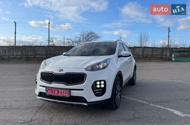 Позашляховик / Кросовер Kia Sportage 2017 в Рівному