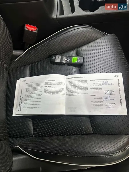 Внедорожник / Кроссовер Kia Sportage 2017 в Тячеве документ