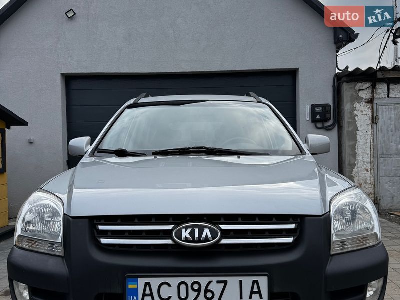 Позашляховик / Кросовер Kia Sportage 2006 в Полтаві