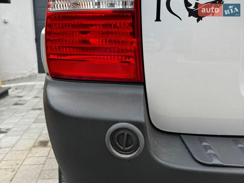 Позашляховик / Кросовер Kia Sportage 2006 в Полтаві