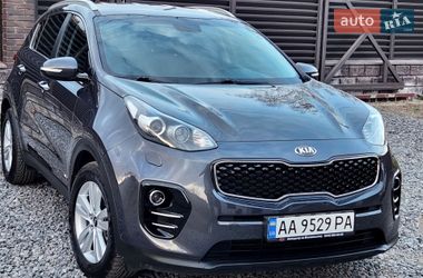 Внедорожник / Кроссовер Kia Sportage 2016 в Киеве