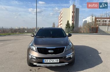 Внедорожник / Кроссовер Kia Sportage 2014 в Червоному Донце