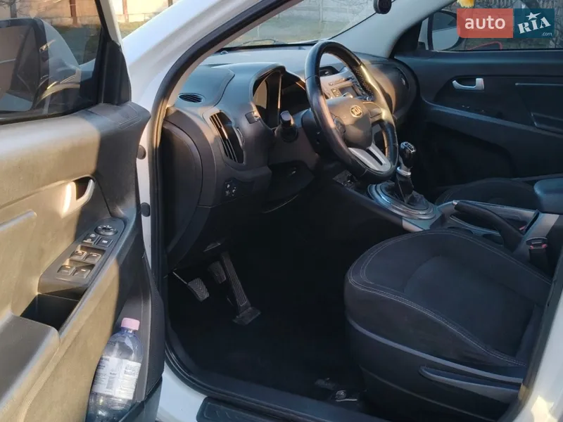Kia Sportage 2013 VIN U5YPB815ADL359688 фото оголошення 24 з 60