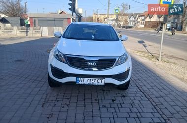 Позашляховик / Кросовер Kia Sportage 2013 в Івано-Франківську
