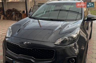 Позашляховик / Кросовер Kia Sportage 2017 в Южноукраїнську
