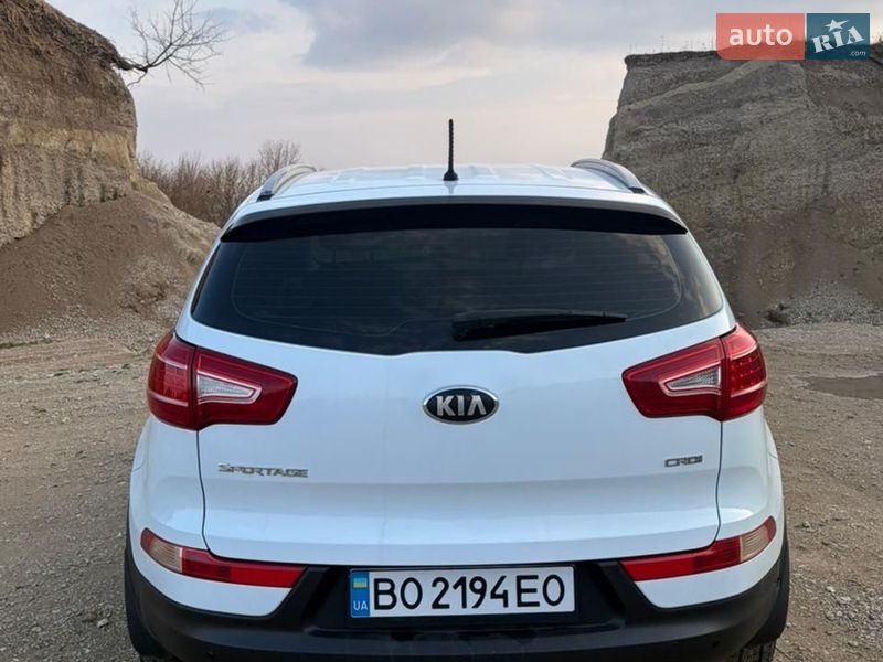 Внедорожник / Кроссовер Kia Sportage 2013 в Тернополе