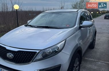 Позашляховик / Кросовер Kia Sportage 2015 в Львові