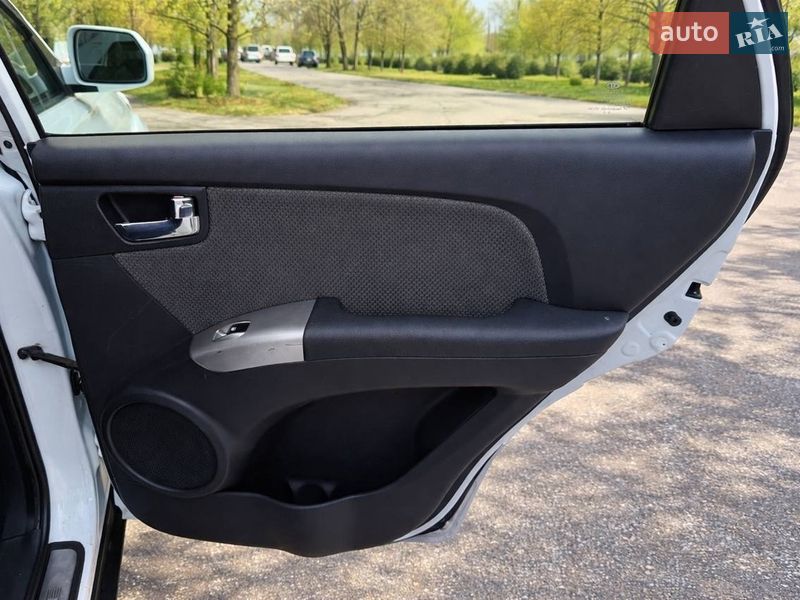 Внедорожник / Кроссовер Kia Sportage 2009 в Харькове