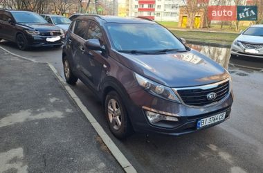Позашляховик / Кросовер Kia Sportage 2015 в Полтаві