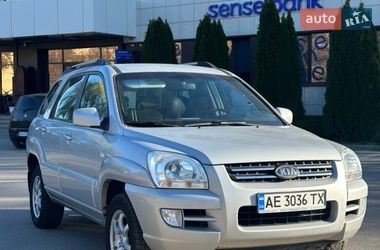 Позашляховик / Кросовер Kia Sportage 2006 в Дніпрі