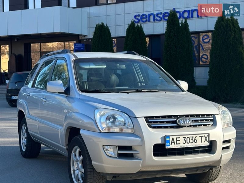 Внедорожник / Кроссовер Kia Sportage 2006 в Днепре