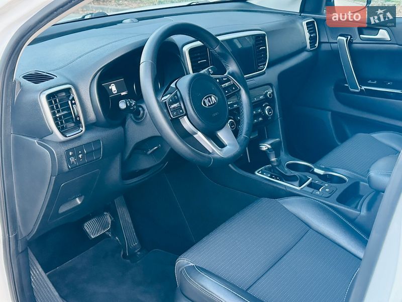 Внедорожник / Кроссовер Kia Sportage 2021 в Белой Церкви