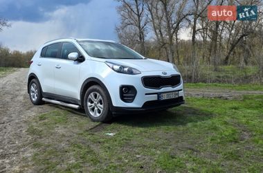 Внедорожник / Кроссовер Kia Sportage 2017 в Полтаве