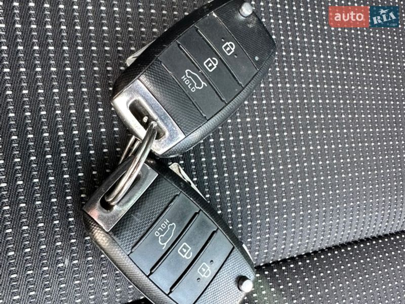 Внедорожник / Кроссовер Kia Sportage 2016 в Дубно