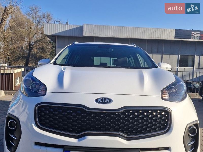 Внедорожник / Кроссовер Kia Sportage 2017 в Запорожье