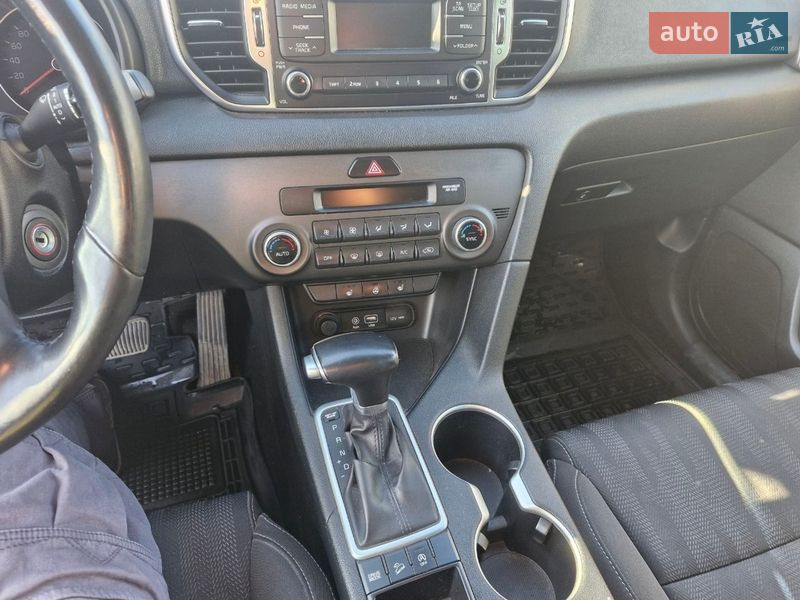 Внедорожник / Кроссовер Kia Sportage 2017 в Запорожье