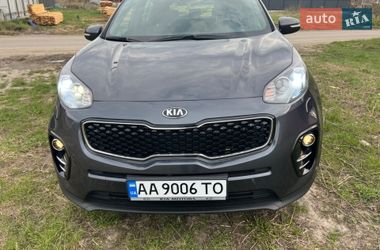 Внедорожник / Кроссовер Kia Sportage 2016 в Киеве