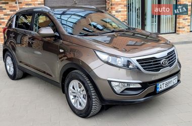Позашляховик / Кросовер Kia Sportage 2011 в Калуші