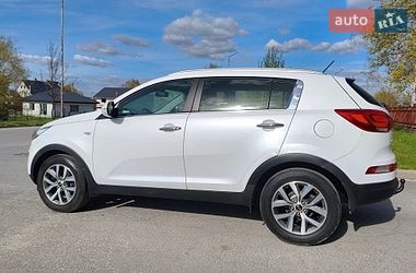 Внедорожник / Кроссовер Kia Sportage 2015 в Звягеле