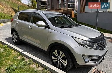 Позашляховик / Кросовер Kia Sportage 2011 в Львові