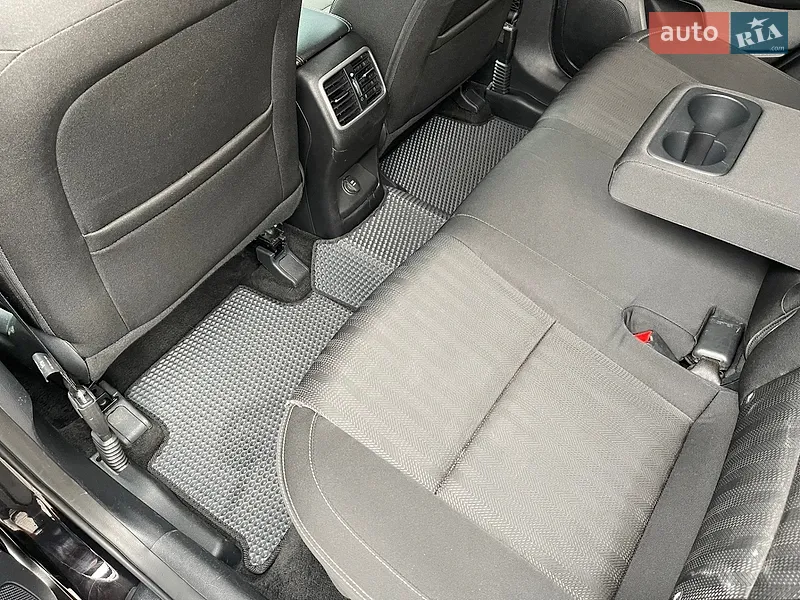 Kia Sportage 2016 VIN KNDPMCAC5H7087216 фото оголошення 12 з 61