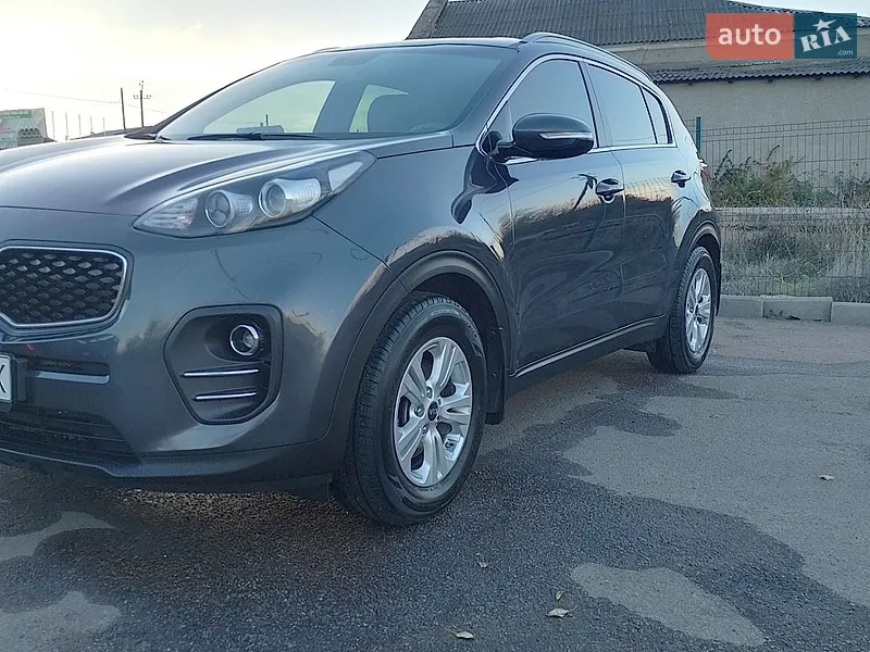 Kia Sportage 2017 VIN U5YPG815AHL378103 фото оголошення 2 з 35