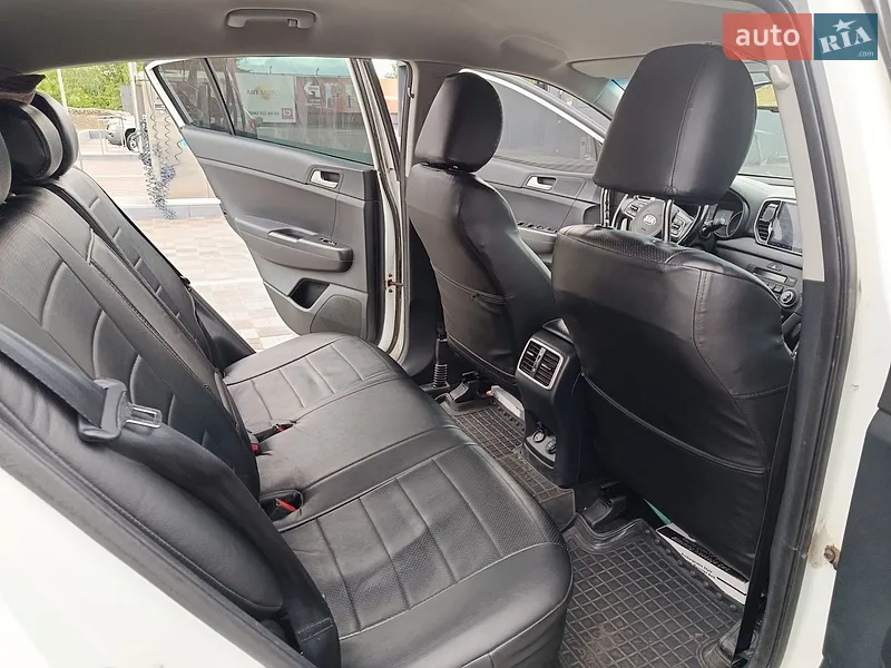 Kia Sportage 2017 VIN U5YPG815GHL374556 фото оголошення 13 з 59