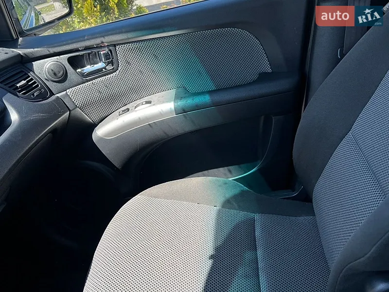 Kia Sportage 2007 VIN U6YJE55228L011778 фото оголошення 13 з 40