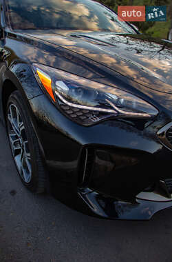 Лифтбек Kia Stinger 2018 в 