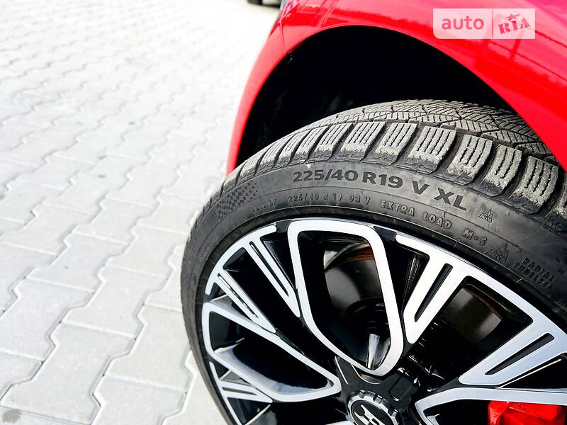Лифтбек Kia Stinger 2018 в Мукачево