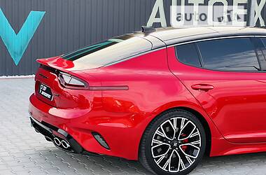 Лифтбек Kia Stinger 2018 в Мукачево