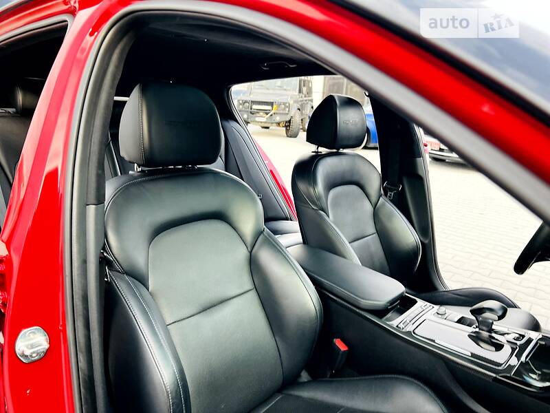 Лифтбек Kia Stinger 2018 в Мукачево