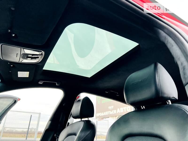 Лифтбек Kia Stinger 2018 в Мукачево