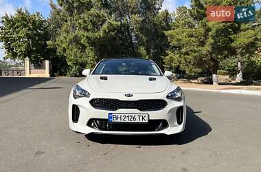 Фастбэк Kia Stinger 2017 в Одессе