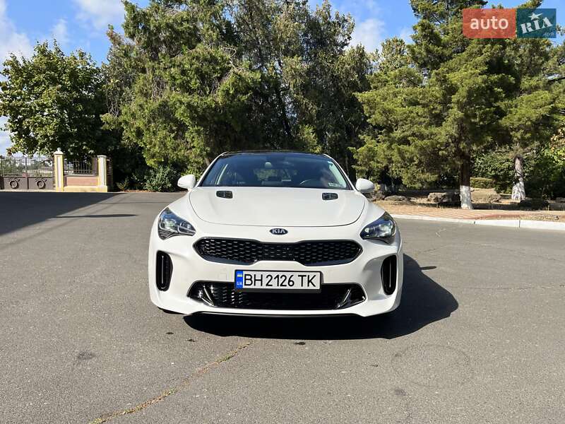 Фастбек Kia Stinger 2017 в Одесі