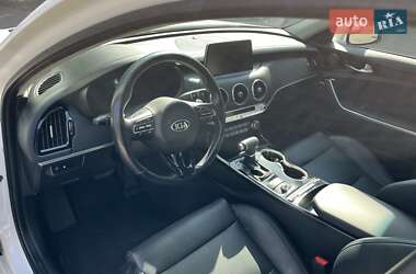 Фастбэк Kia Stinger 2017 в Одессе