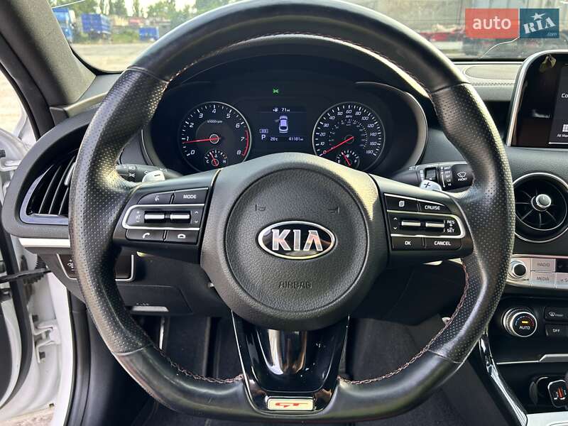 Фастбэк Kia Stinger 2018 в Одессе фото 16 Фастбэк Kia Stinger 2018 в Одессе
