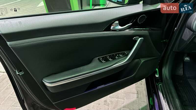 Фастбек Kia Stinger 2017 в Одесі