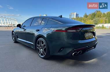 Лифтбек Kia Stinger 2021 в 