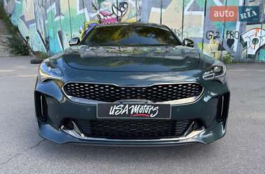 Лифтбек Kia Stinger 2021 в 