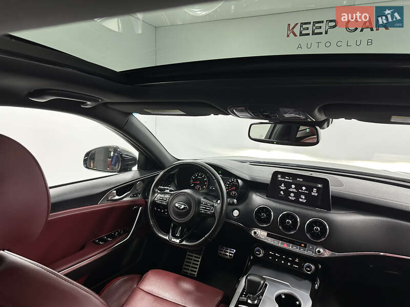 Фастбэк Kia Stinger 2018 в Одессе