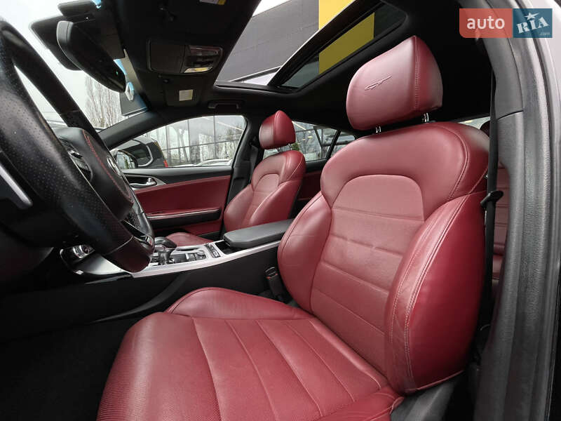 Фастбэк Kia Stinger 2018 в Одессе