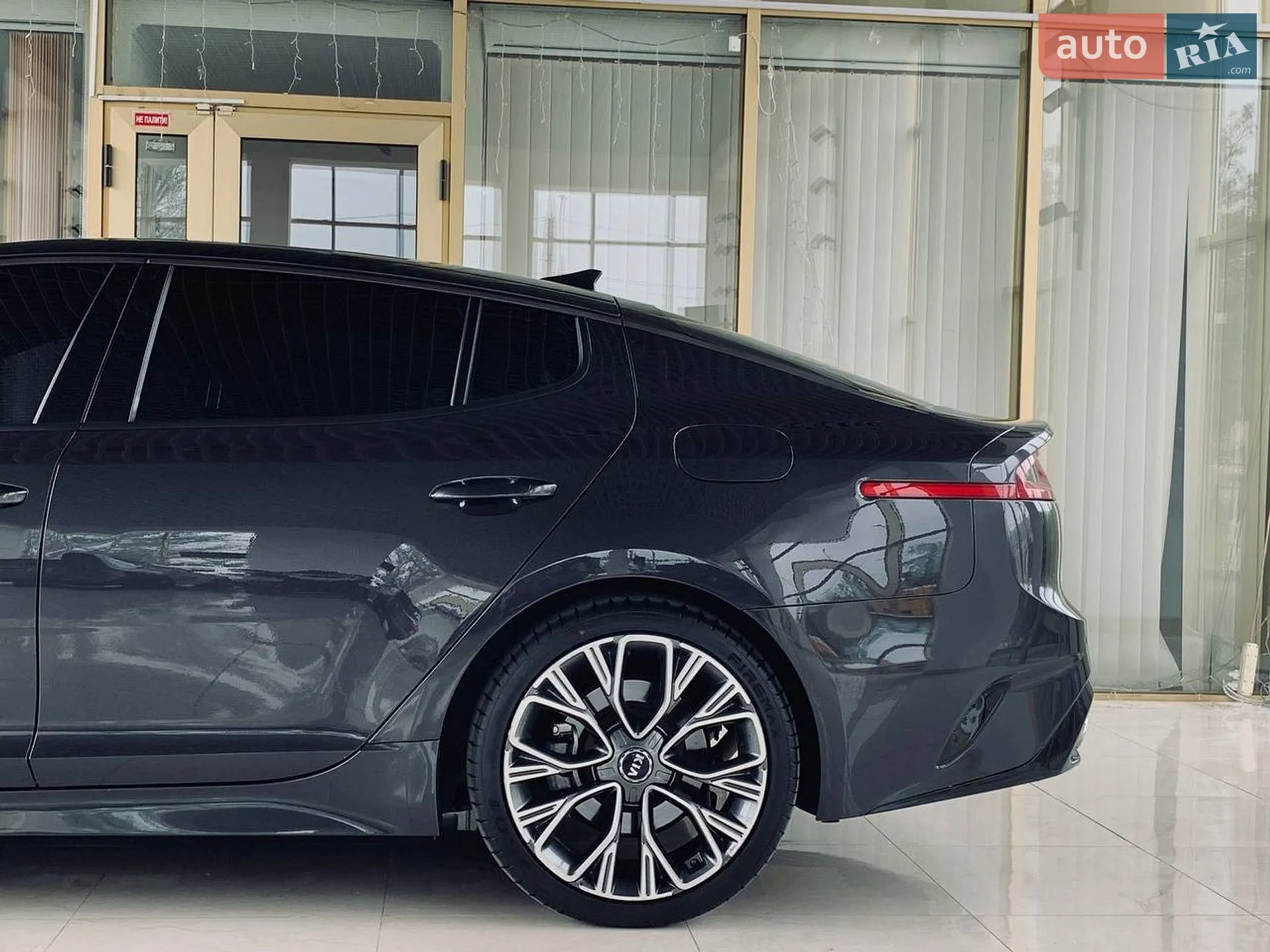 2018 Kia Stinger - мініатюра 10