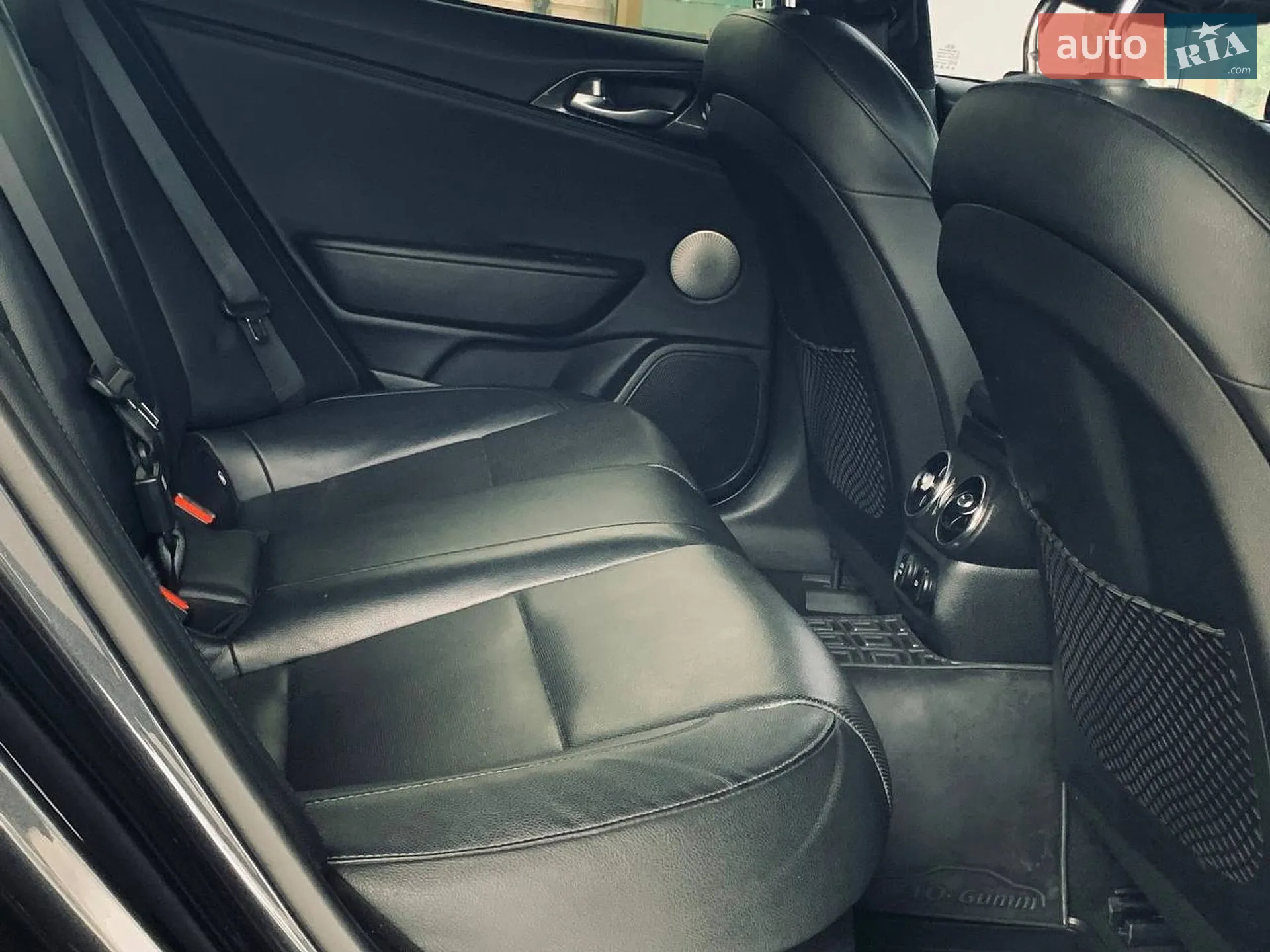 2018 Kia Stinger - мініатюра 33
