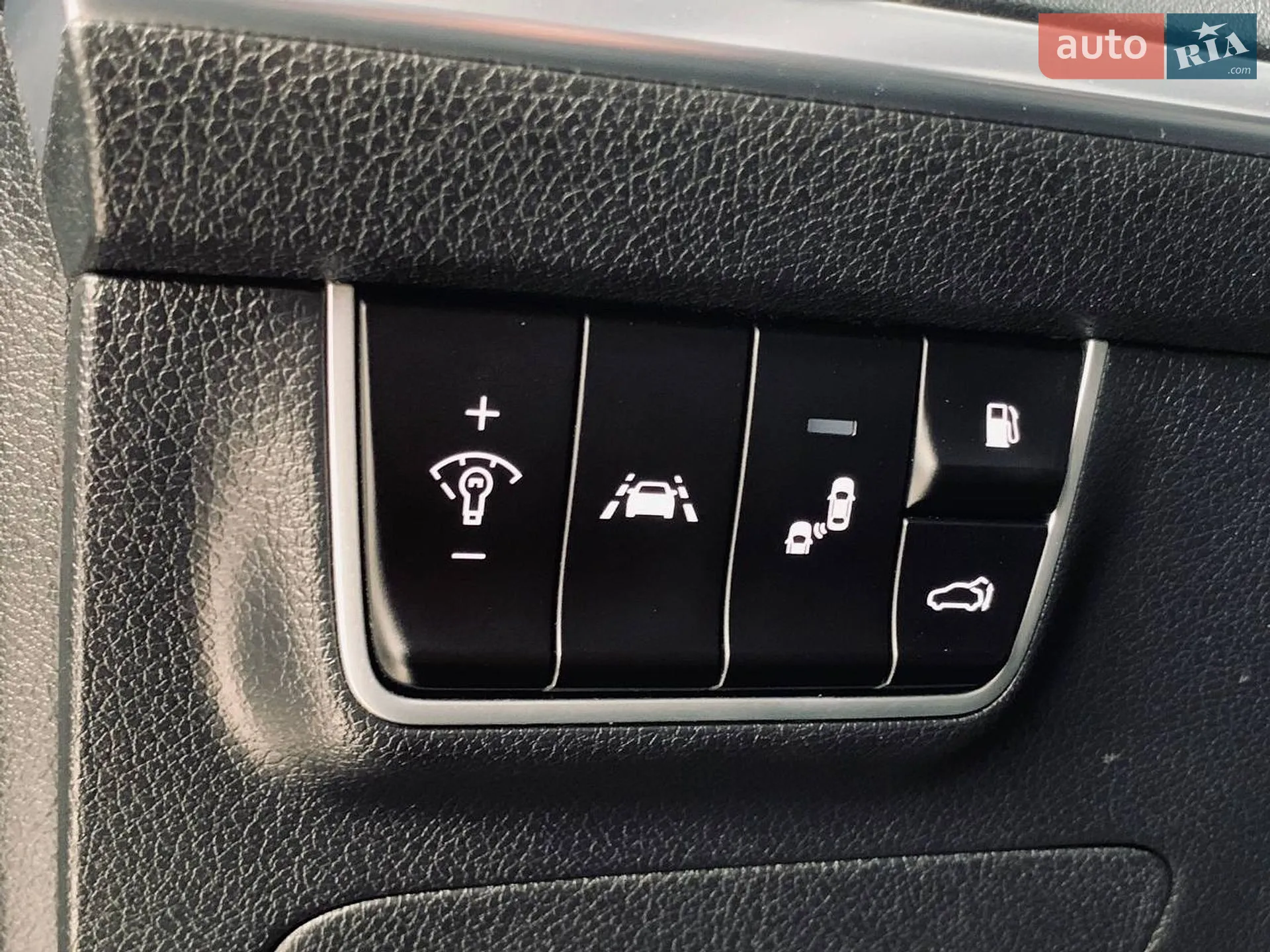 2018 Kia Stinger - мініатюра 52