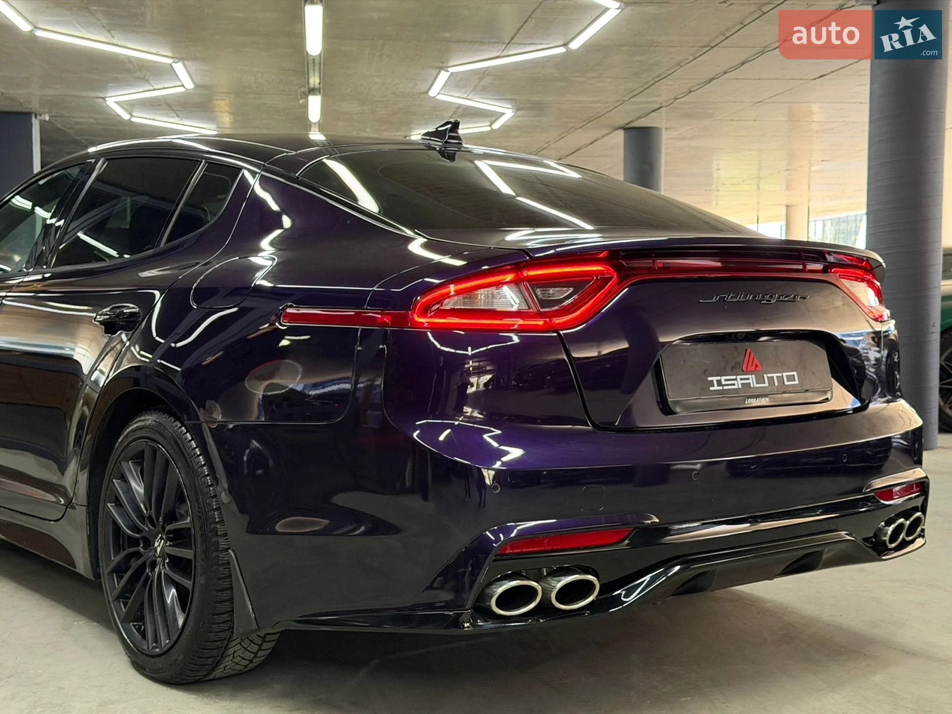 2017 Kia Stinger - мініатюра 13