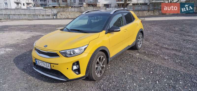 Внедорожник / Кроссовер Kia Stonic 2020 в Чернигове