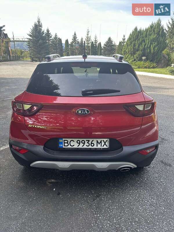 Позашляховик / Кросовер Kia Stonic 2018 в Верхньому Синьовидному