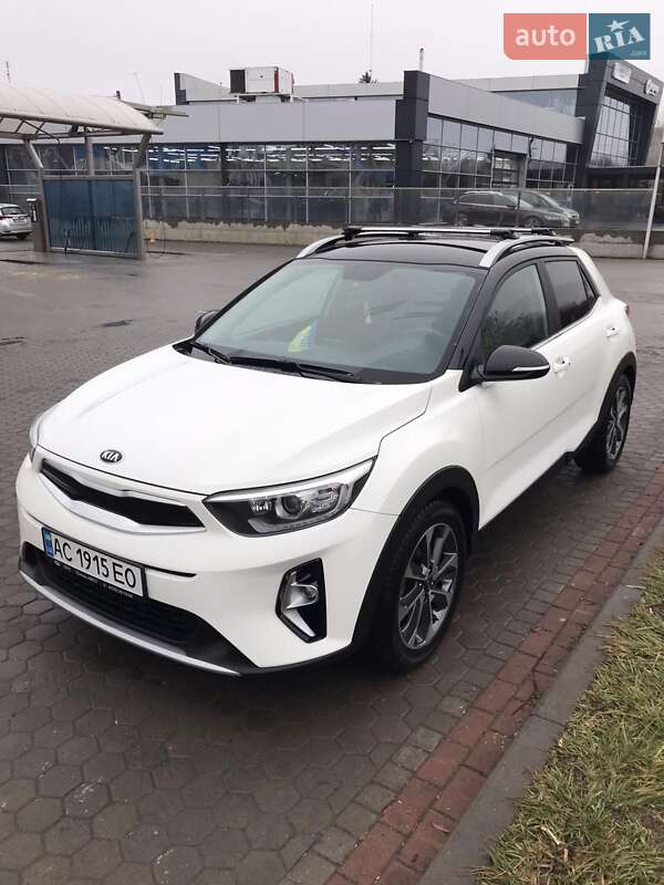 Позашляховик / Кросовер Kia Stonic 2020 в Луцьку фото 3 Позашляховик / Кросовер Kia Stonic 2020 в Луцьку